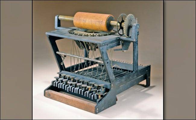 1876_typewriter_model 1876_typewriter_model