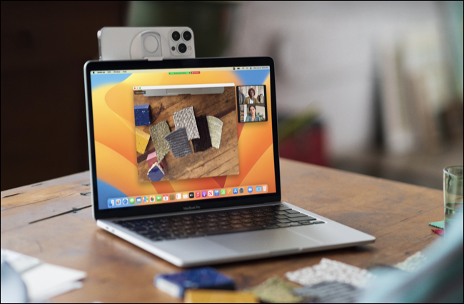 macos_13_ventura_desk_view_continuity_camera