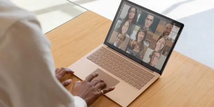 microsoft-teams-laptop-microsoft-696x348.jpg.webp microsoft-teams-laptop-microsoft-696x348.jpg.webp