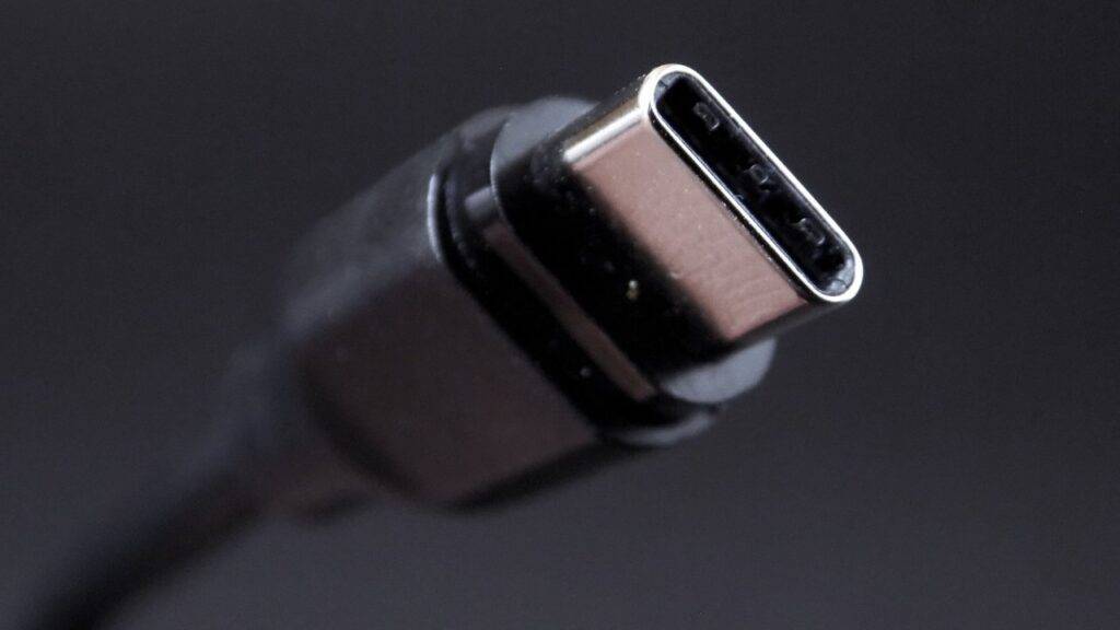 usb-c-1024x576-1 usb-c-1024x576-1