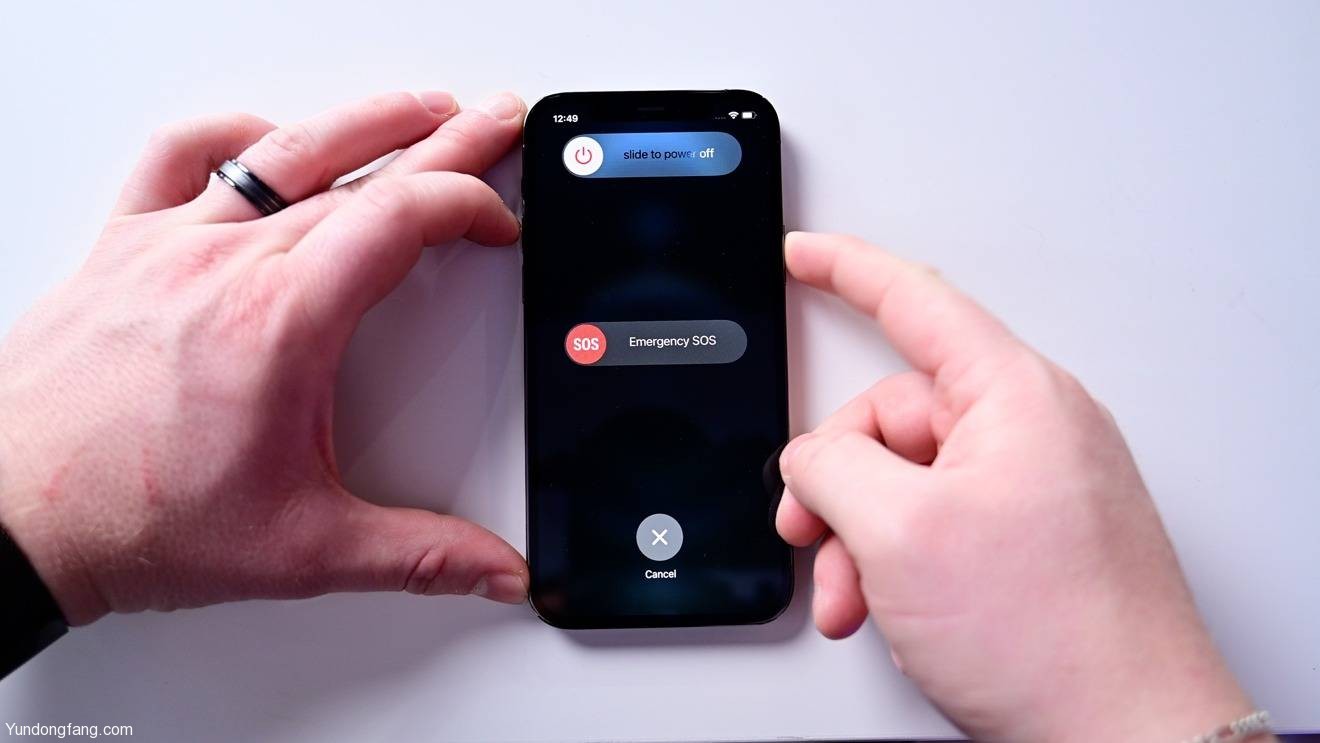 38323-73019-turn-iphone-12-pro-off-xl 38323-73019-turn-iphone-12-pro-off-xl